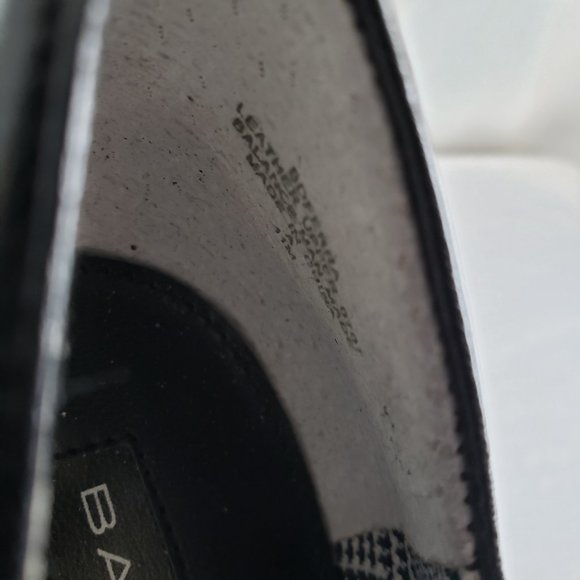 New BANDOLINO Black leather platform peep toe Mary Jane strap pumps Plaid lining - Picture 6 of 10